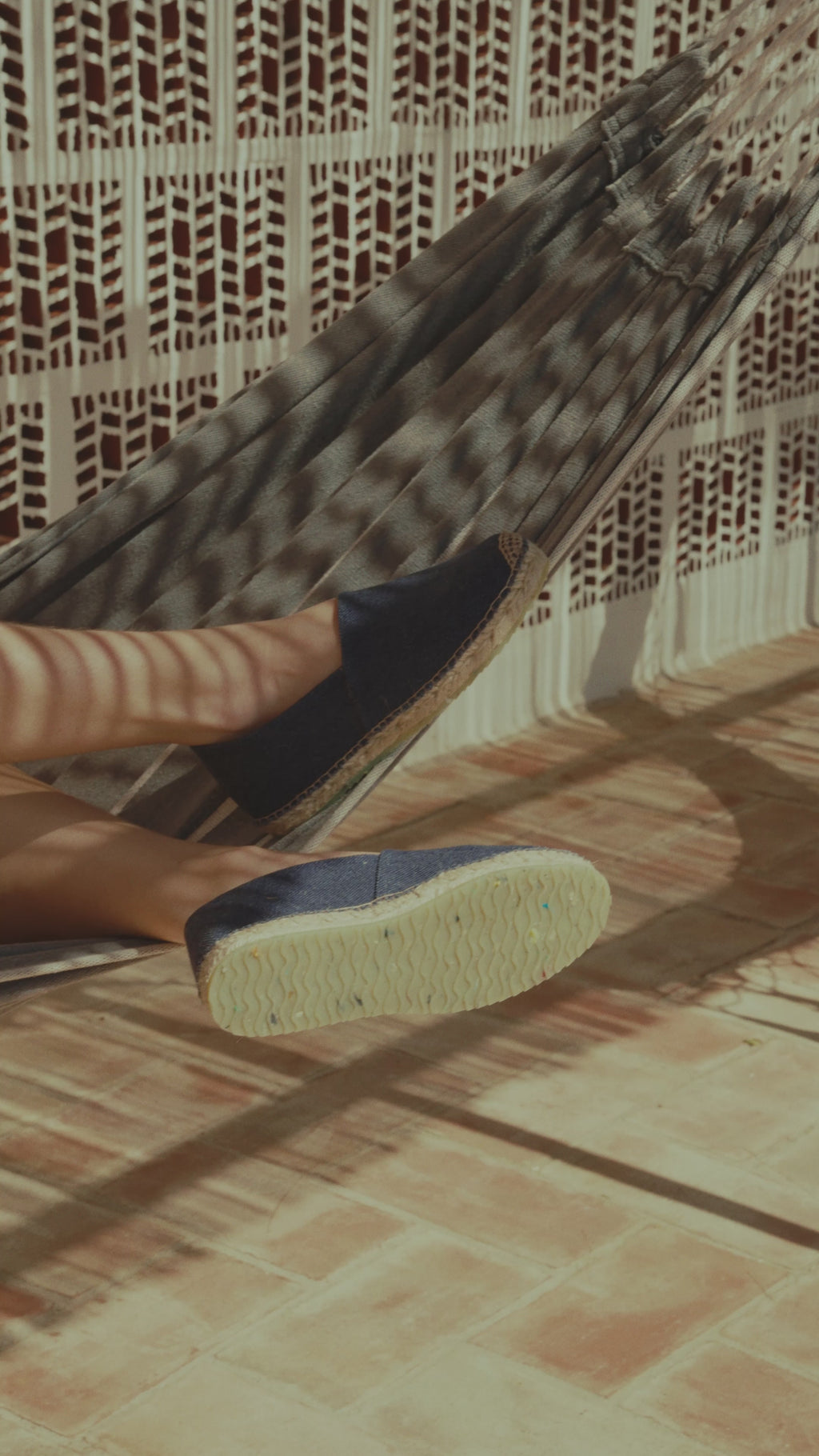 AGUA NAVY ESPADRILLE