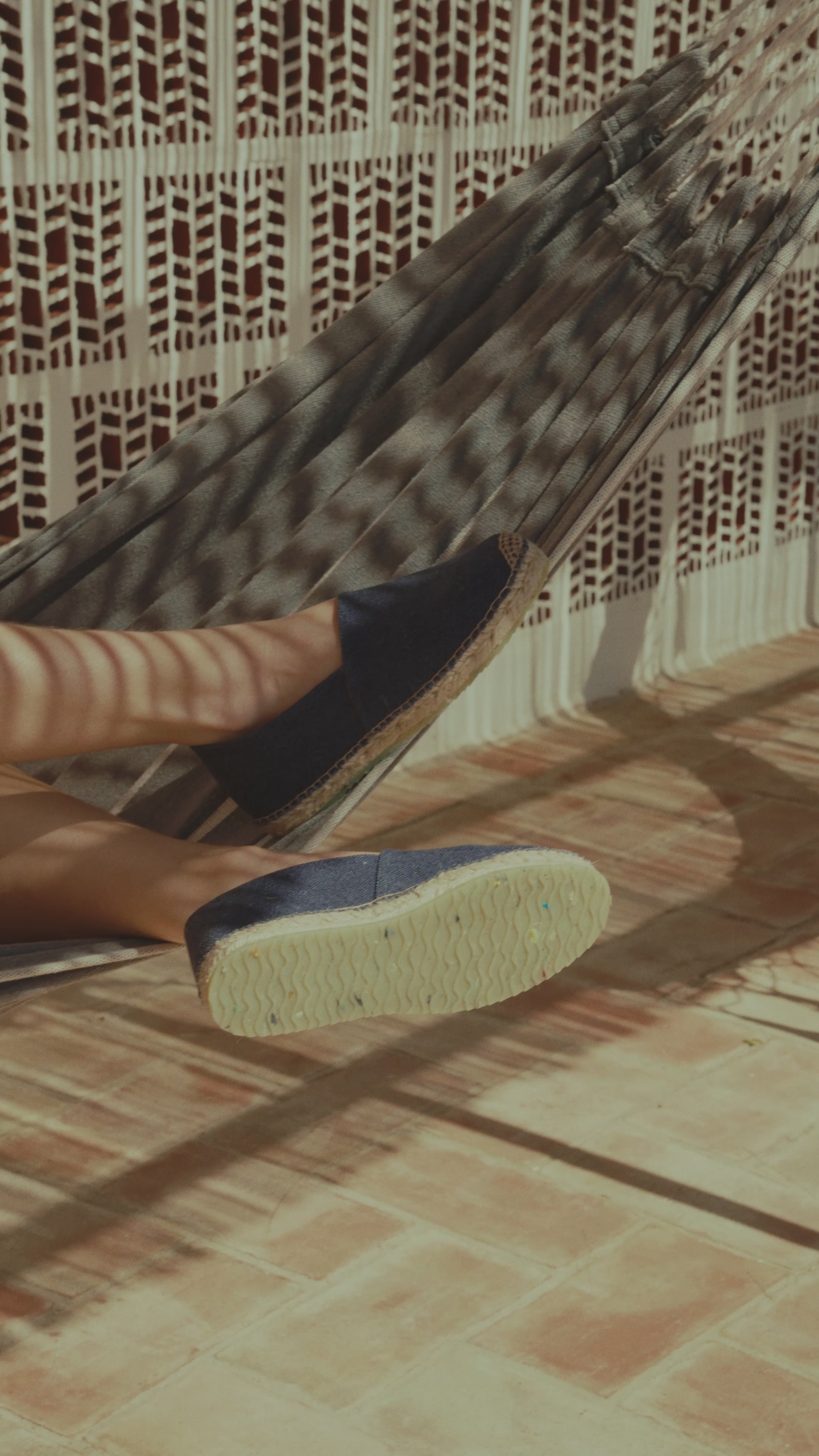 AGUA NAVY ESPADRILLE